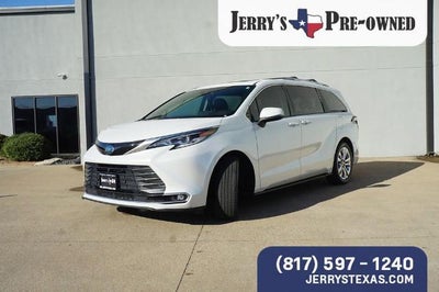 2023 Toyota Sienna Platinum
