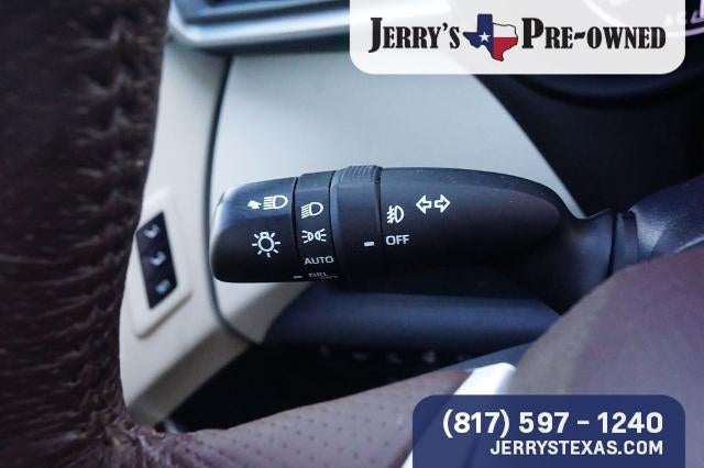 2023 Toyota Sienna Platinum